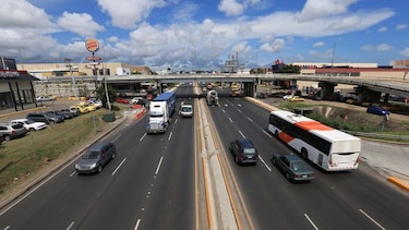 $860 millones en intereses