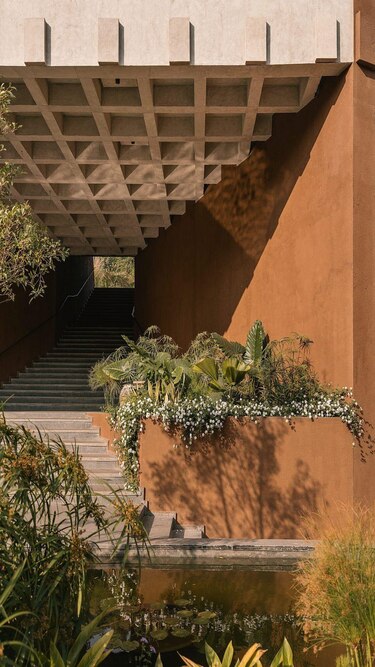 10 casas espectaculares diseñadas para mezclarse con la naturaleza que las rodea