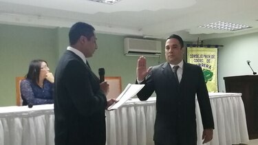 Alcalde chitreano asegura que recibe un municipio en quiebra; el saliente responde