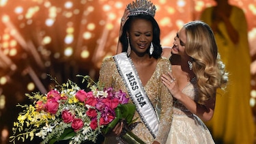 Una oficial del ejército, coronada Miss Estados Unidos 