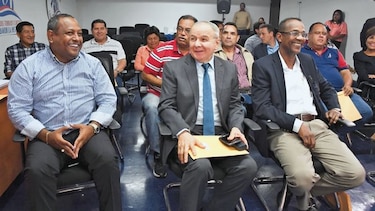 Reelección de Yanibel Ábrego genera pugna en la bancada del PRD