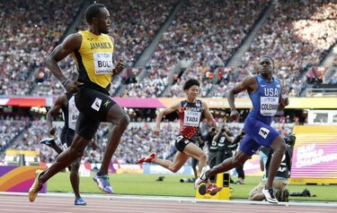 Usain Bolt pasa a la final