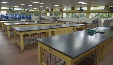Nueva Facultad de Medicina, en lista de espera desde 2011  