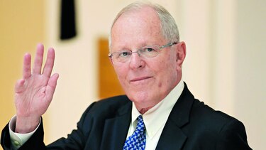 Congresistas piden la renuncia de Kuczynski