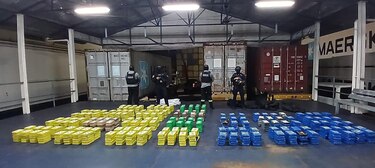 Autoridades decomisan más de tres toneladas de drogas