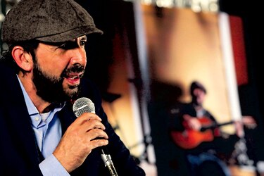 Juan Luis Guerra reza para que haya paz en México
