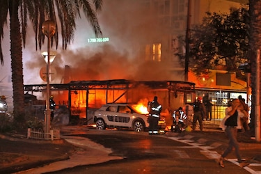 Escalada en Israel y Gaza deja 30 muertos y desata lluvia de cohetes contra Tel Aviv