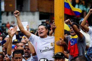 Oposición reporta cinco incidentes y 17 detenidos en marchas por revocatorio de Maduro