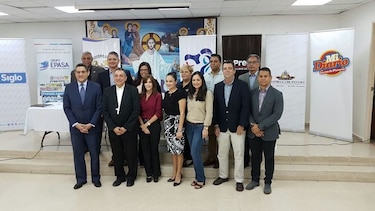 Medios impresos firman convenio en apoyo a la JMJ