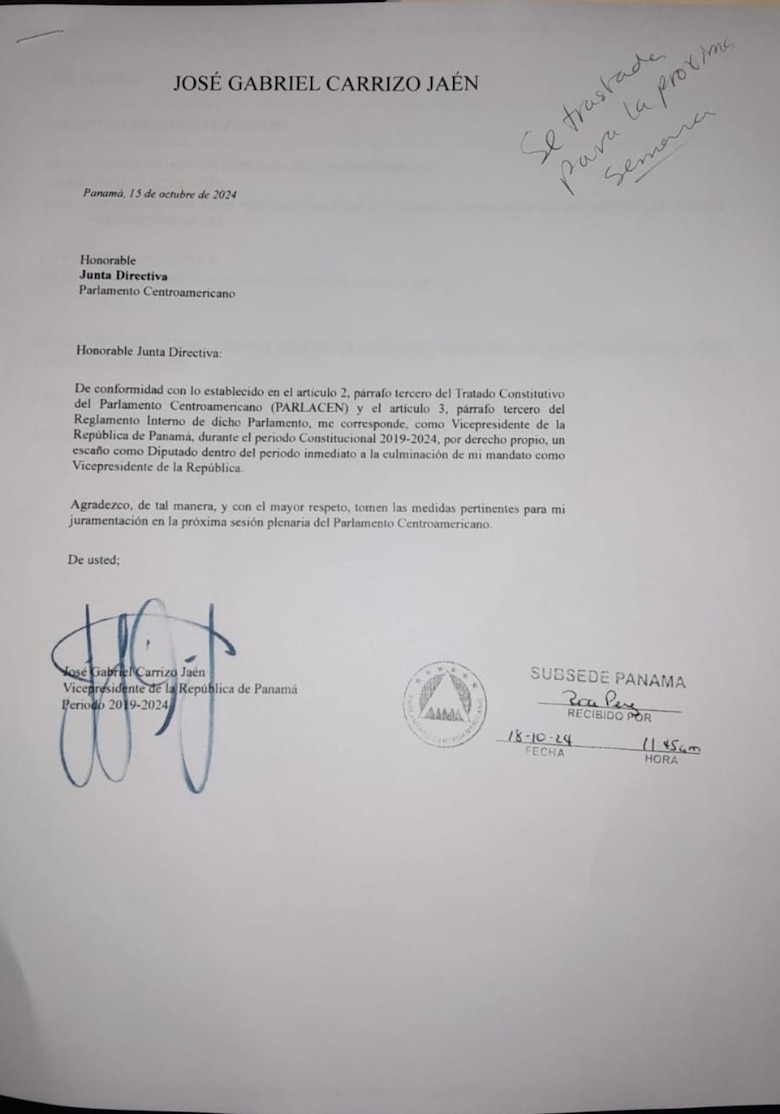 El exvicepresidente José Gabriel Carrizo solicita ser juramentado en el Parlacen