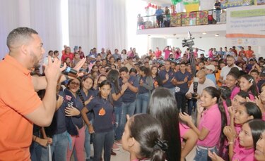 CSS refuerza programa de servicios de salud dirigido a    los adolescentes  