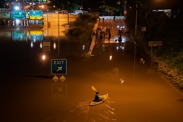 Al menos 44 muertos por inundaciones en la región de Nueva York