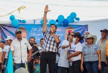 Oposición venezolana reclama ‘victoria’ electoral en el feudo de Chávez