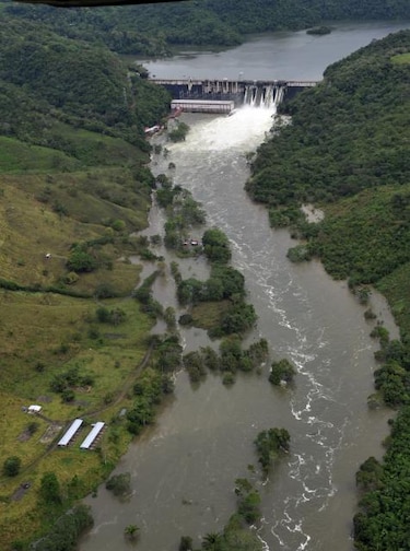 Panamá y Paraguay acentúan cooperación en materias energética y portuaria