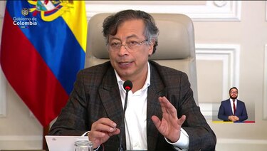 Petro pregunta a Trump ‘bajo qué norma’ anuncia el cierre del espacio aéreo venezolano