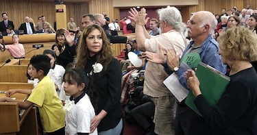 Legisladores: Miami Dade no será 'santuario' de inmigrantes