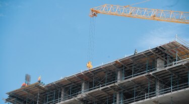 Inversión en construcción  cayó 49.5% hasta marzo 