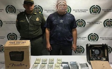 Detienen en Colombia a hombre con 9 mil 600 dólares en su estómago
