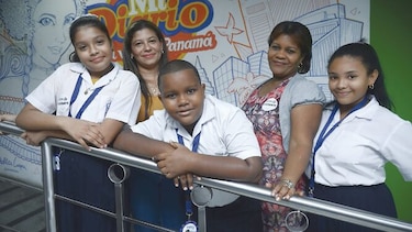 Jóvenes, listos para concurso internacional de robótica