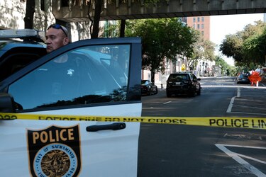 Reportan al menos 6 muertos y 10 heridos tras tiroteo en la ciudad estadounidense de Sacramento