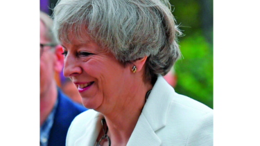 Theresa May formará gobierno de coalición