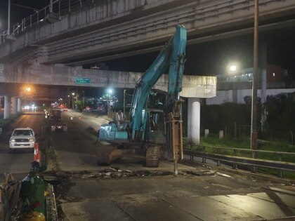 Puente de San Miguelito cerrará en su totalidad este fin de semana, aún queda una losa por instalar