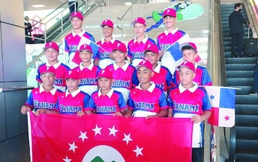 Equipo de Aguadulce partió a la Serie Mundial de Béisbol en Williamsport