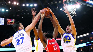Los Warriors caen en su debut