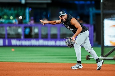 José Caballero debuta con los Yankees y lidera en robos de base en las Grandes Ligas