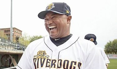 Medias Blancas nombran a Julio Mosquera su mánager de AAA