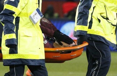 Neymar estará de baja 'seis semanas como mínimo'