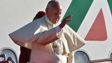 El Papa termina al pie del monte Ararat una visita a Armenia que enfureció a Turquía