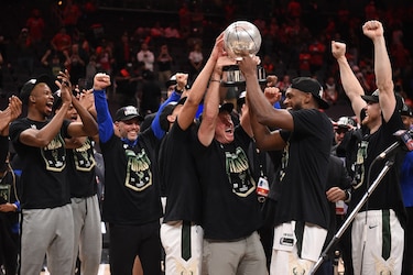 Phoenix contra Milwaukee, una insólita final de la NBA