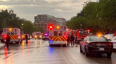 Al menos cuatro heridos tras caer un rayo a 10 metros de la Casa Blanca