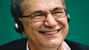 Pamuk, contra el autoritarismo y la ración de libertad