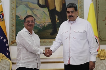 Petro dice que diálogos de Maduro con la oposición se reanudarán en dos días
