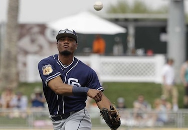 Padres de San Diego siguen apostando por el panameño Allen Córdoba