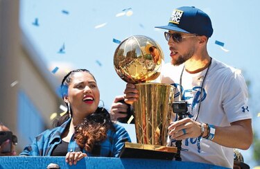 Oakland vuelve  a celebrar