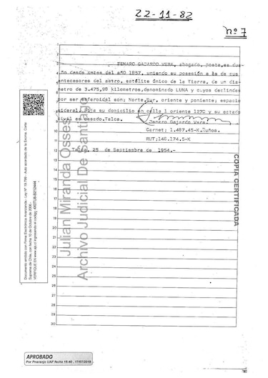 ¿Visionario o estafador? Dennis Hope, el estadounidense que se hizo millonario vendiendo parcelas de la Luna