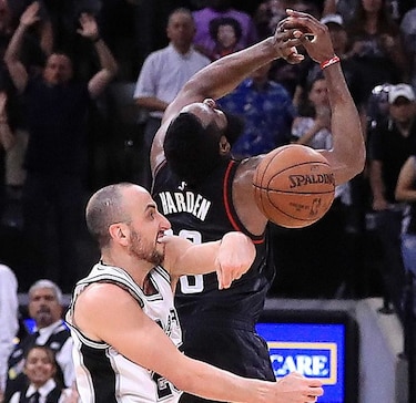 Con un imponente Ginóbili, Spurs derrotan a Rockets