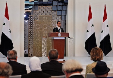 Assad presta juramento para cuarto mandato en Siria tras criticada reelección