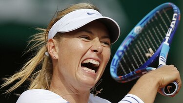 Maria Sharapova pasa a segunda ronda del Abierto de Francia