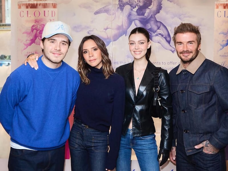 ‘Mis padres han intentado sin descanso arruinar mi relación’, afirma Brooklyn, hijo de Victoria y David Beckham