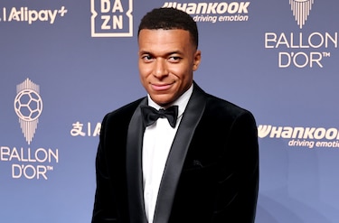 Mbappé pide disculpas y afirma que siente un gran respeto por el pueblo chino
