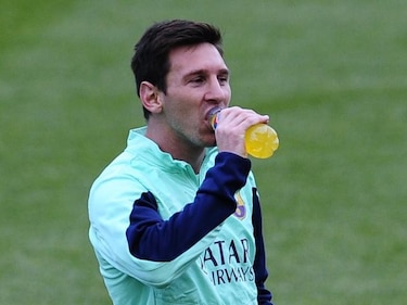 Messi muestra buen nivel en prácticas del Barcelona
