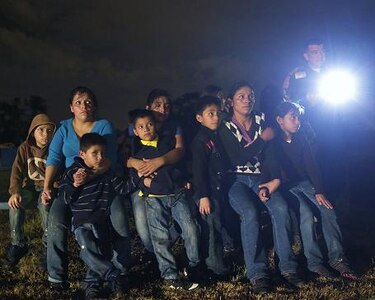 Gobernador de Indiana quiere fuera a niños migrantes