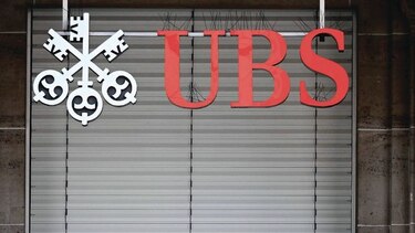UBS va a juicio en Francia por fraude fiscal