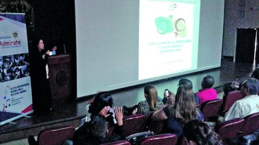 Obispos: proyecto 61 debe bajar a primer debate