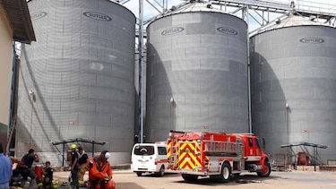 Prometen ayuda a familiares del funcionario del IMA que murió en silo de maíz