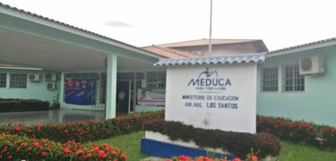 Docentes podrán postularse para vacantes escolares hasta el próximo 16 de diciembre